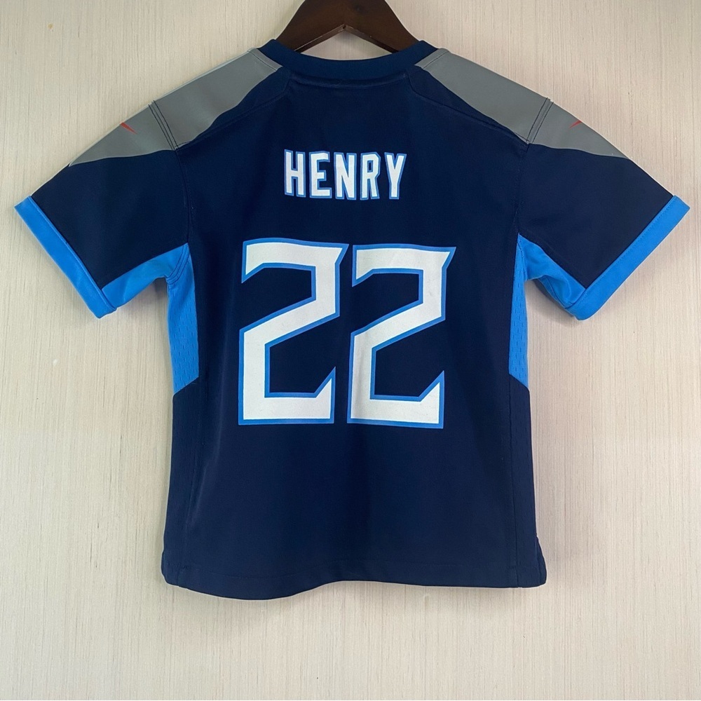 Nike Youth Tennessee Titans Derrick Henry #22 NFL Football Jersey Large (Flaw) - Picture 2 of 8